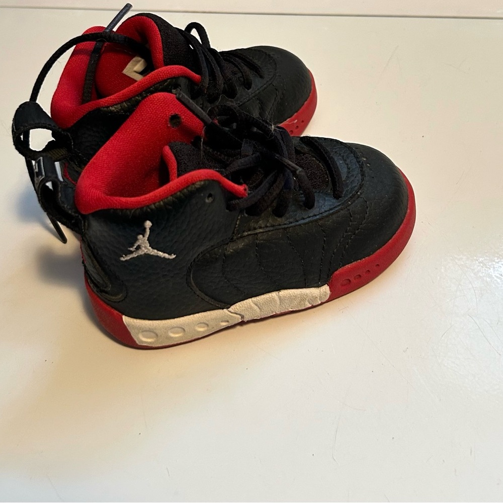 Air Jordan Pro toddler size 5C sneakers